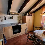 Mihael Апартаменты Целина